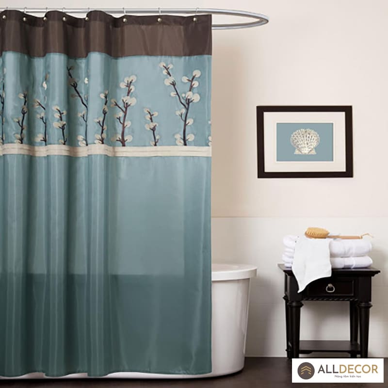rèm phòng tắm màu xanh họa tiết hoa